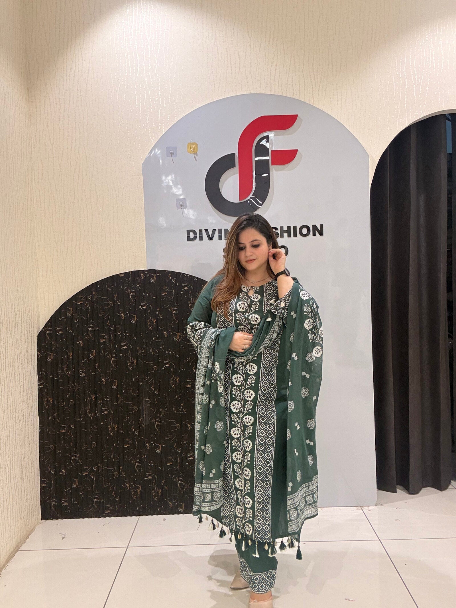 Emerald Green Pure Cotton Printed Suit Set