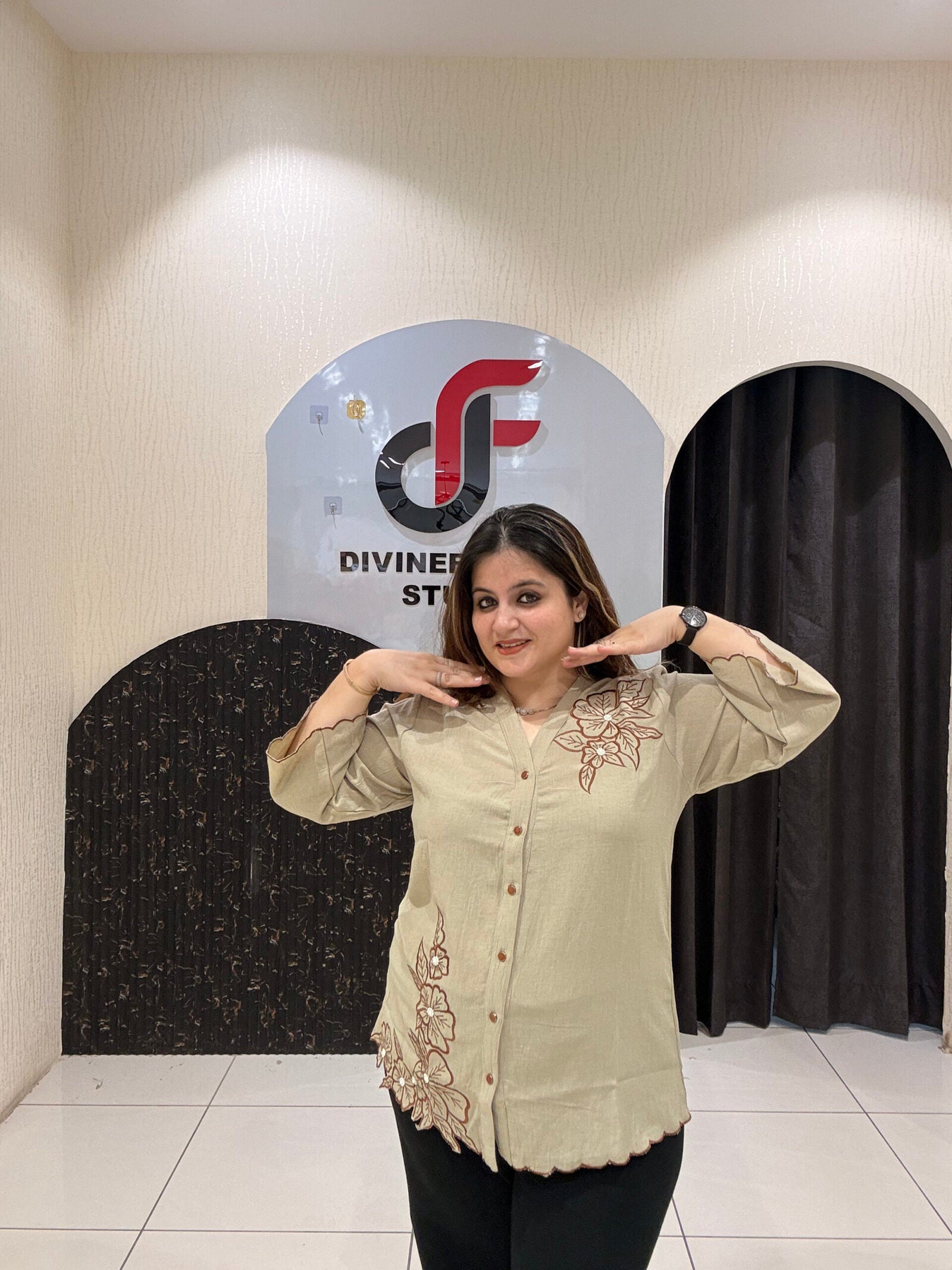 Floral Embroidery Top