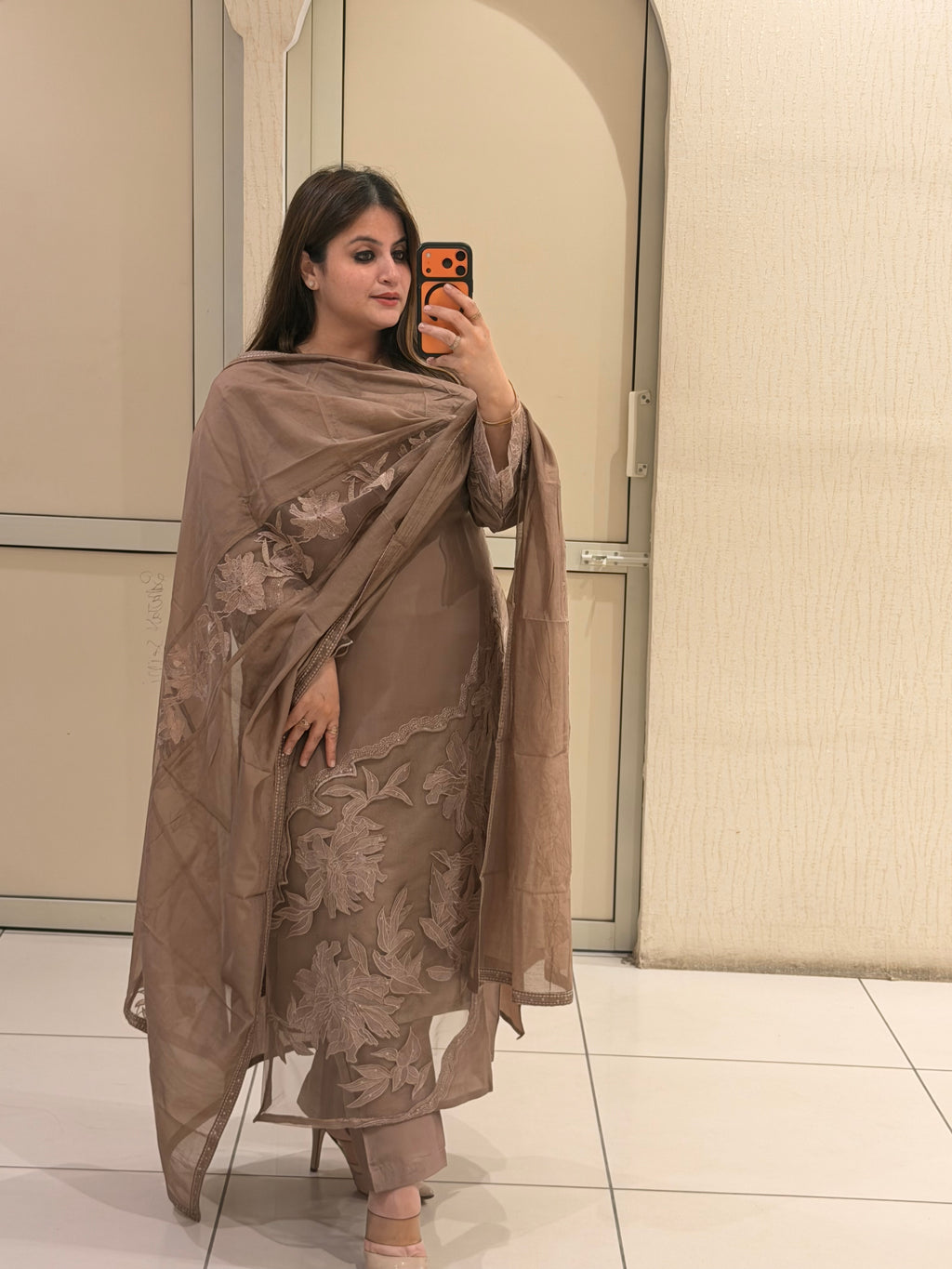 Taupe Embroidered Suit Set (M–XXL)