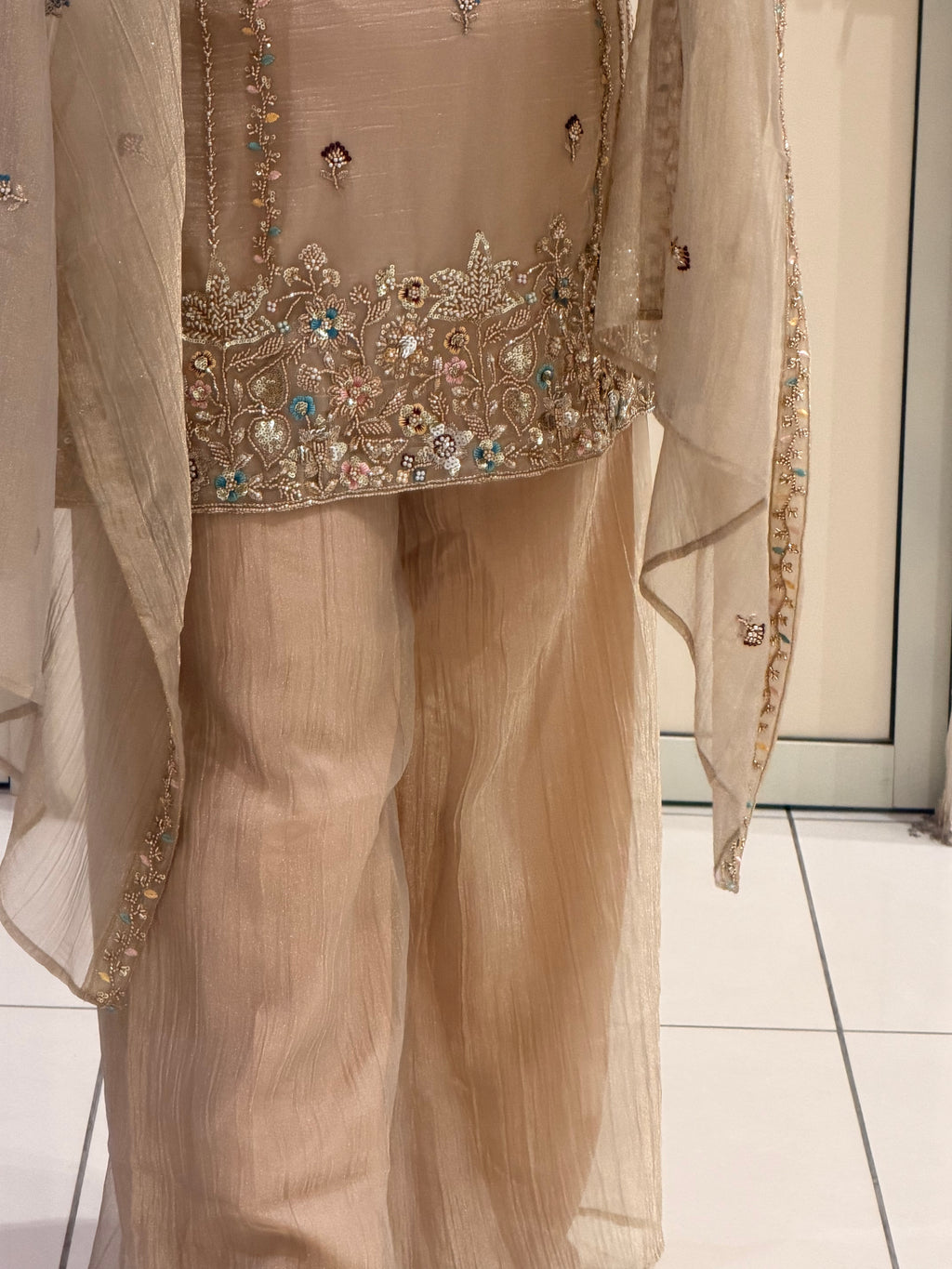 Beige Crush Tissue Embroidered Suit Set (M–XXL)