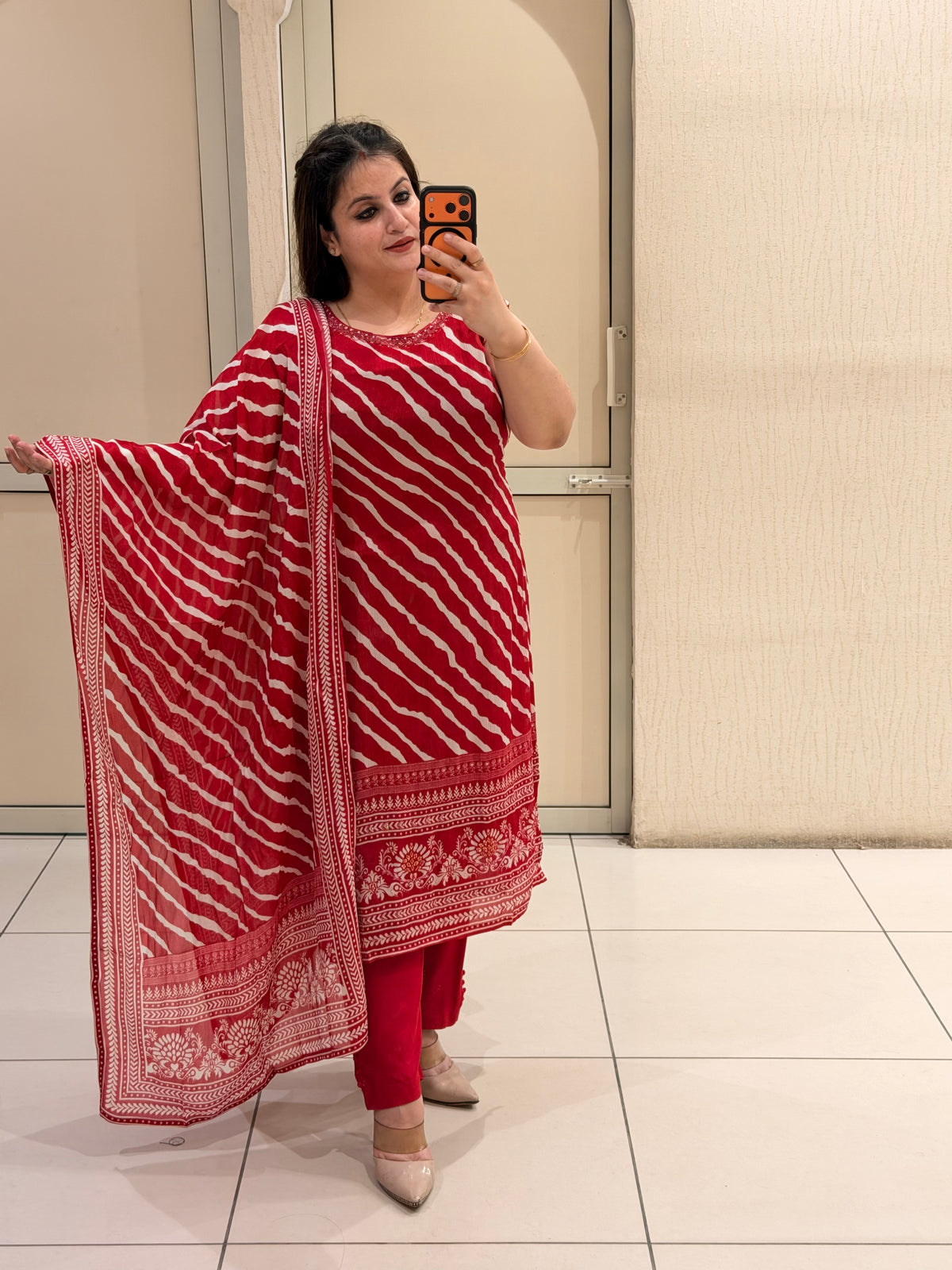 Red & White Chinon Printed Suit (M–XXL)