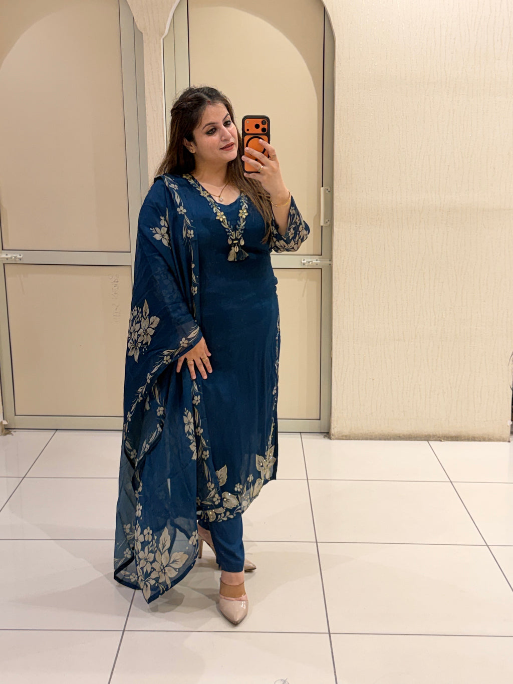 Navy Blue Chinon Embroidered Suit (M–XXL)