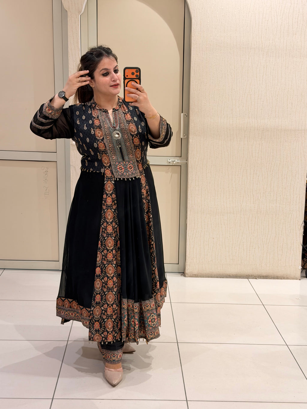 Black Pure Georgette Embroidered Suit (M–XXL)