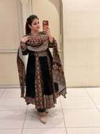 Black Pure Georgette Embroidered Suit (M–XXL)