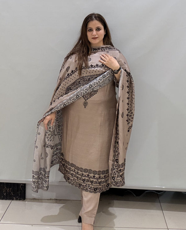 Maslin Printed Suit Set with Dupatta