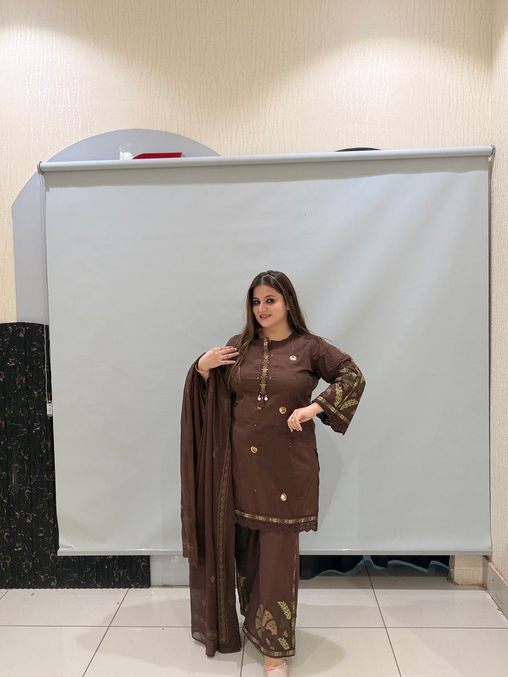 Brown Cotton Thread Embroidered Suit Set (M–3XL)