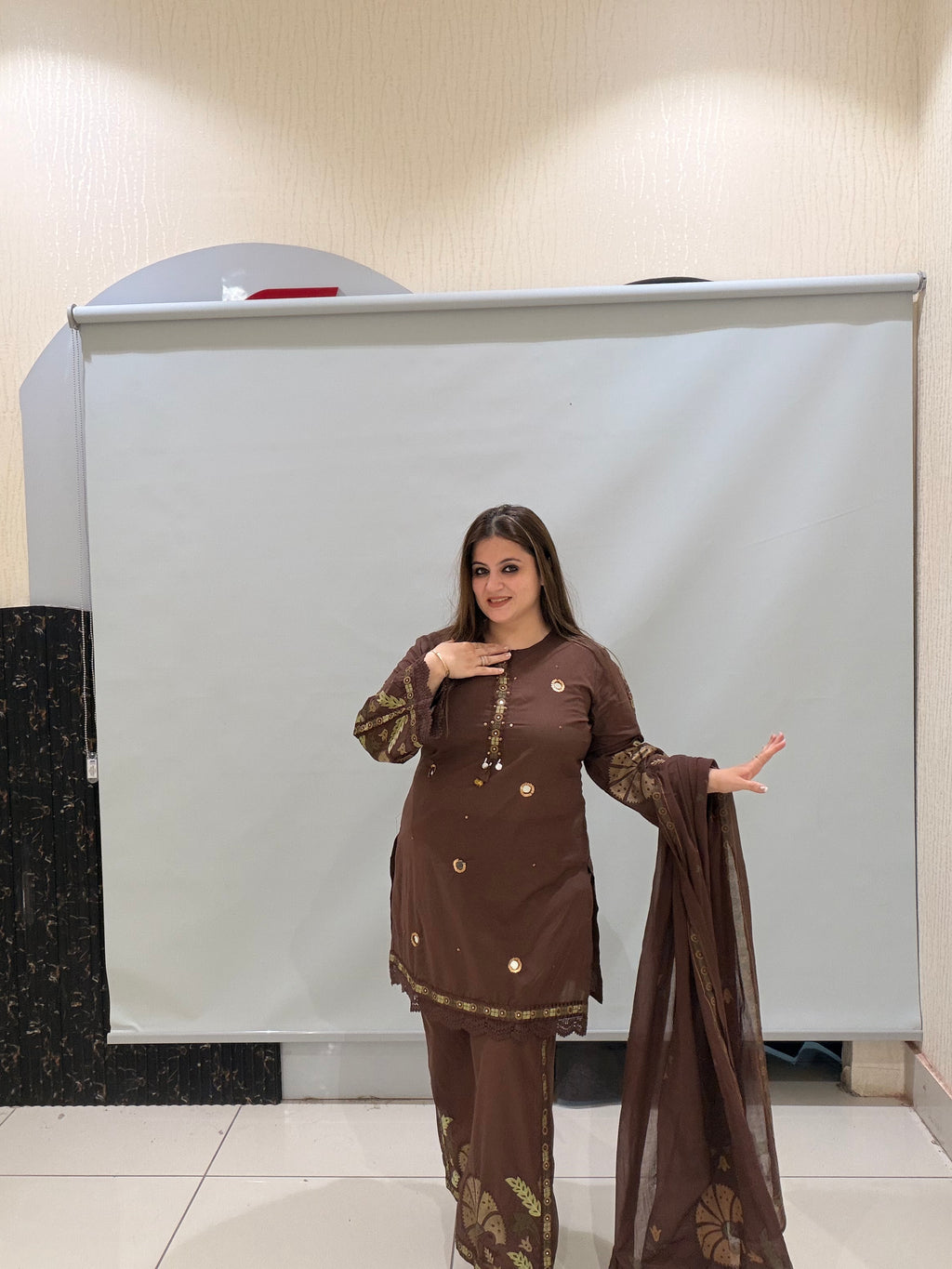 Brown Cotton Thread Embroidered Suit Set (M–3XL)