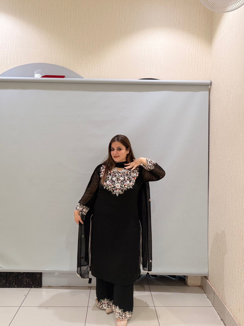 Black Pure Georgette Embroidered Suit Set (M–XXL)