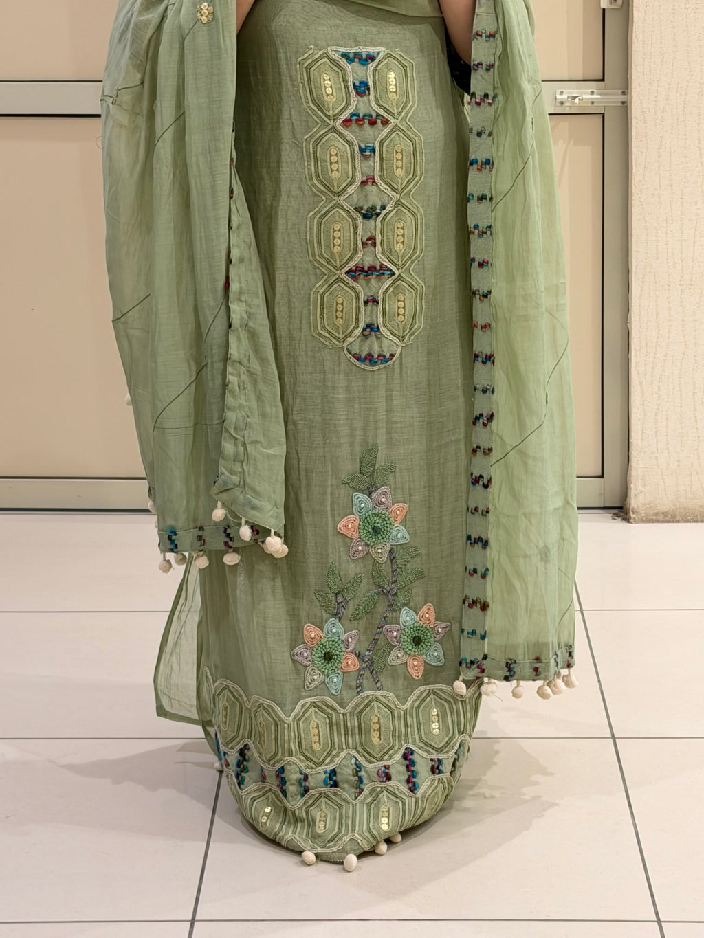 Light Green Exclusive Mul Embroidered Unstitched Suit (Premium Collection)