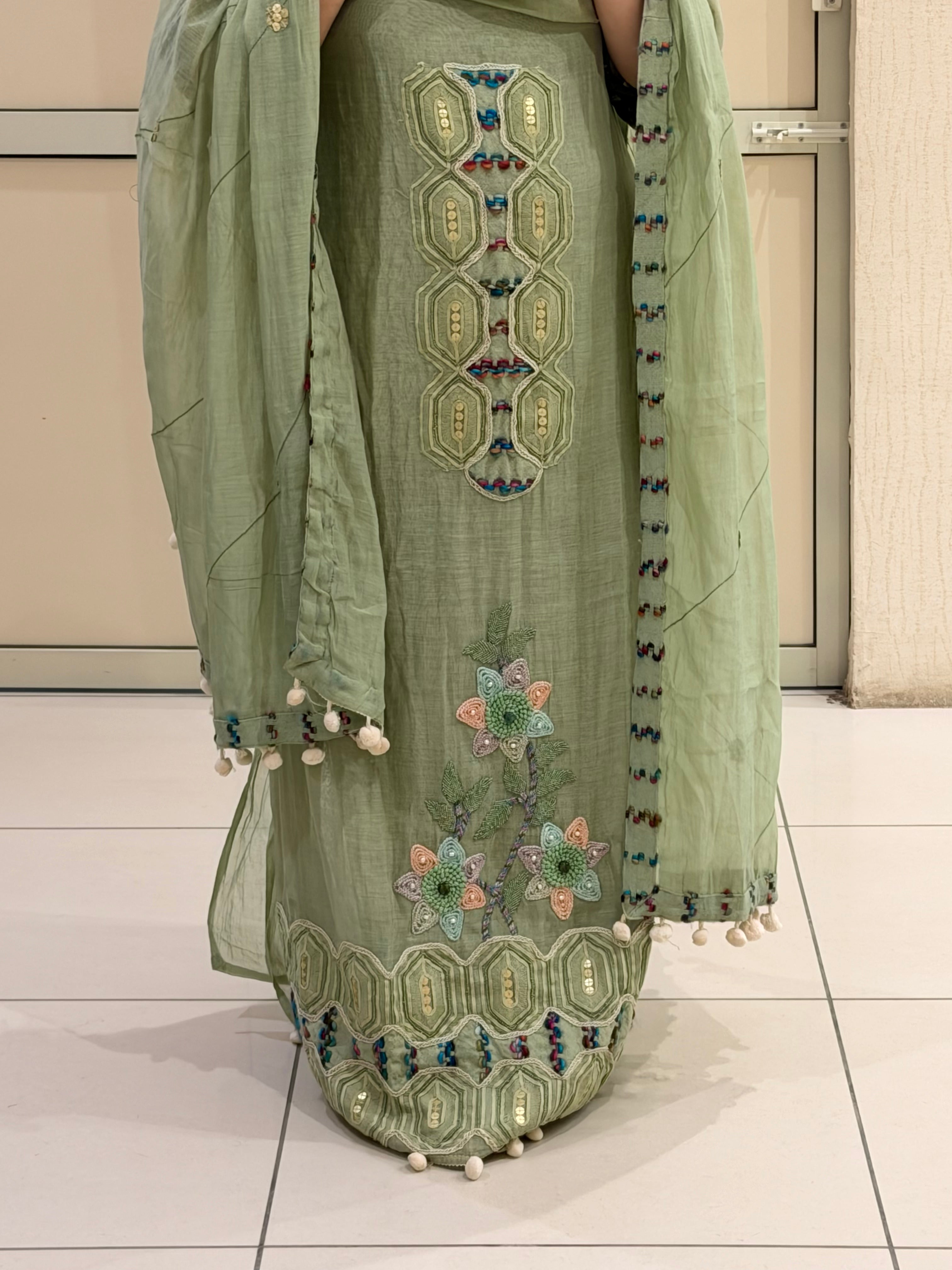 Light Green Exclusive Mul Embroidered Unstitched Suit (Premium Collection)