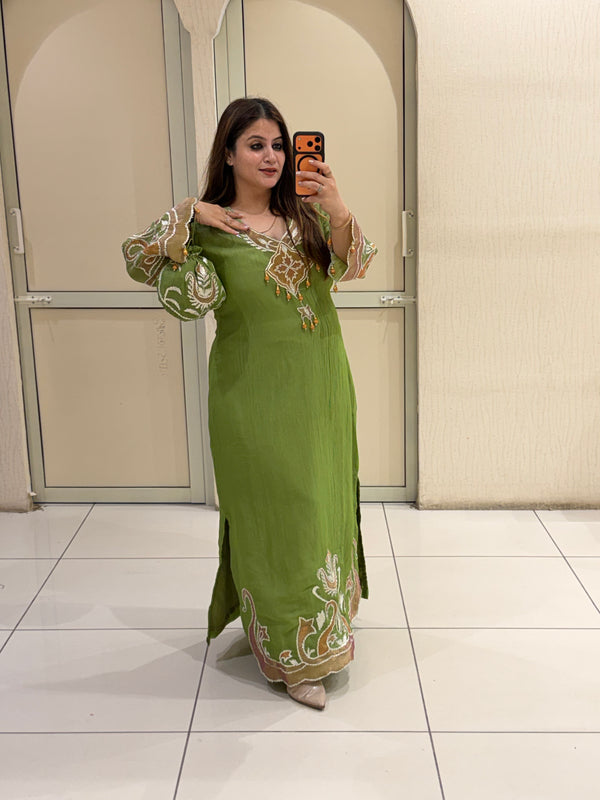 Green Embroidered Side-Slit Dress with Bottom (L–XXL)