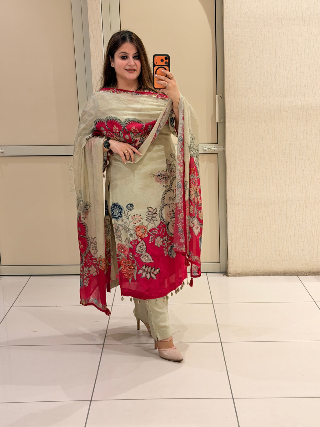 Cream & Pink Embroidered Suit Set (M–XXL)