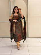 Multicolor Printed Crepe Kurta Pant Set with Designer Dupatta for Women