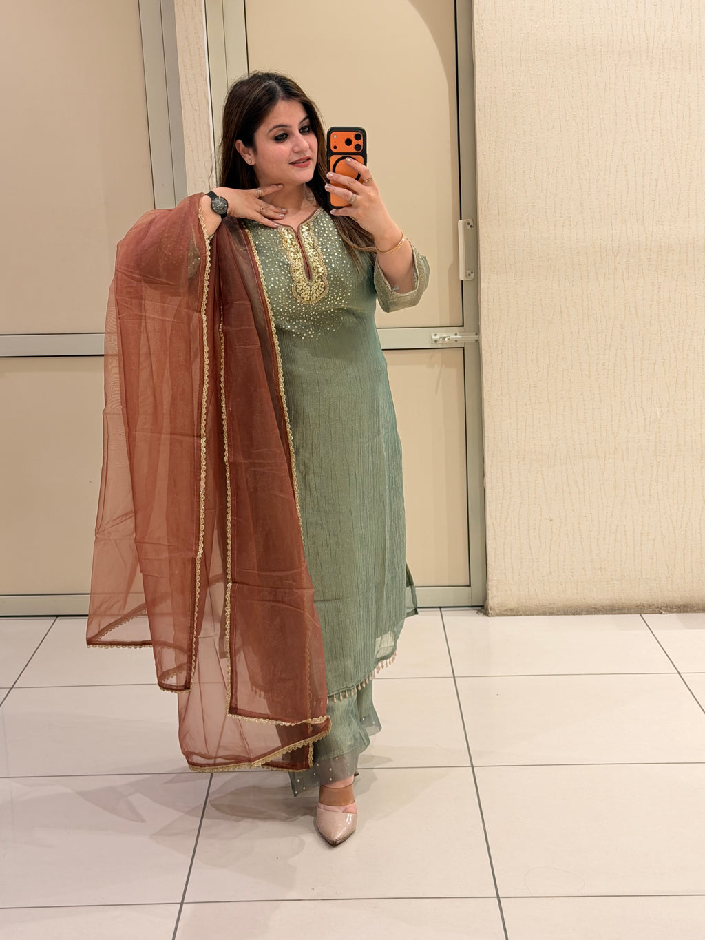 Green Crush Tissue Embroidered Suit Set (M–XXL)