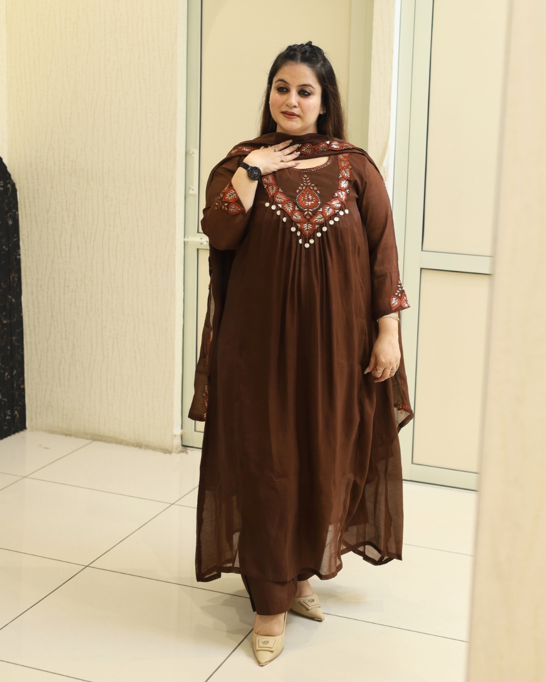 Mil Chanderi Embroidered Brown Suit Set - Image 3