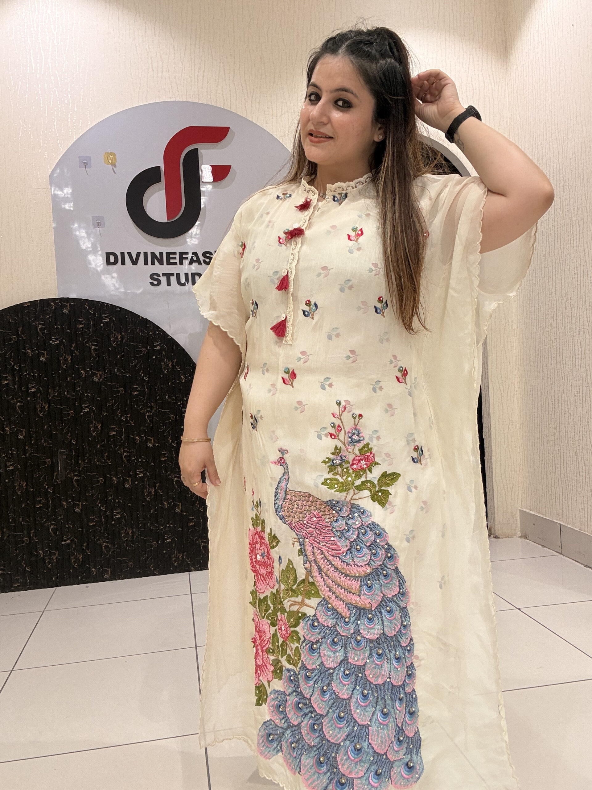 Cream Premium Embroidered 3-Piece Kaftan Set with Peacock Motif - Image 2