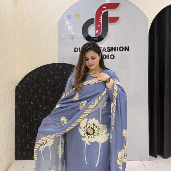 Blue Pure Maslin Floral Embroidered Suit Set