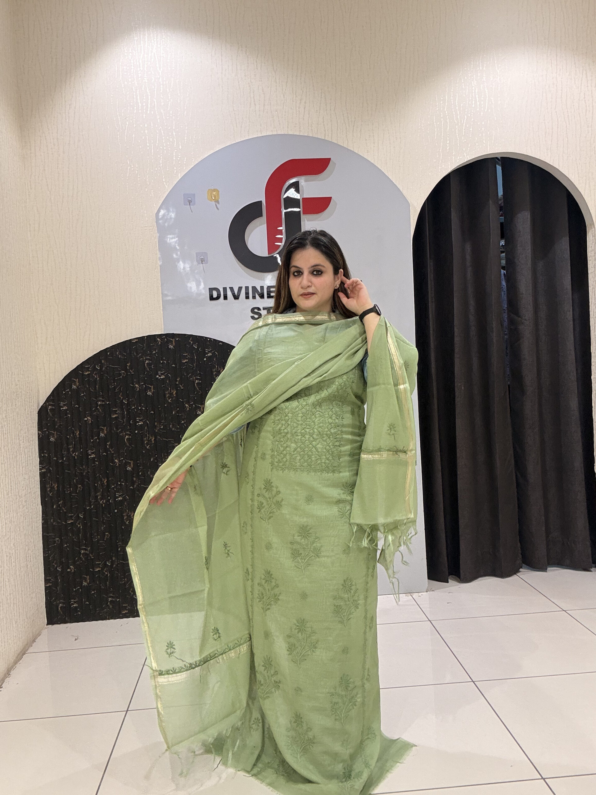 Premium unstitched mul cotton suits featuring intricate thread embroidery and matching dupattas