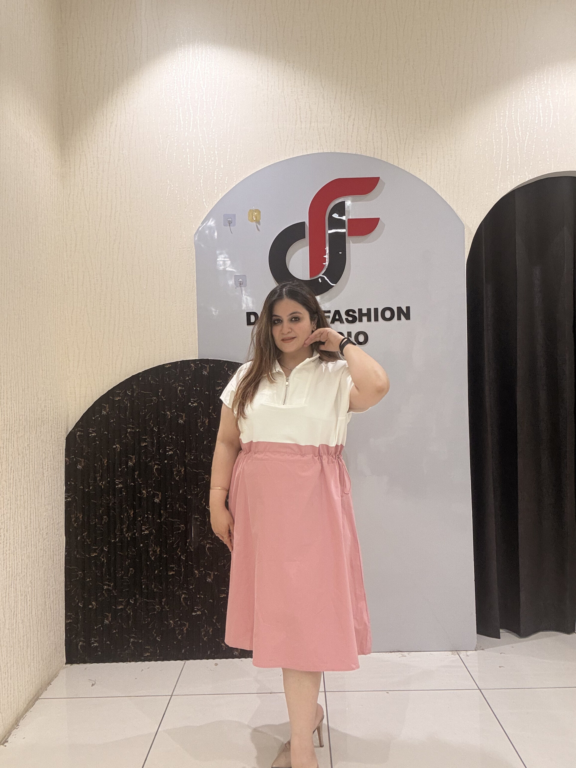 Elegant Gathered Waist Midi Skirt
