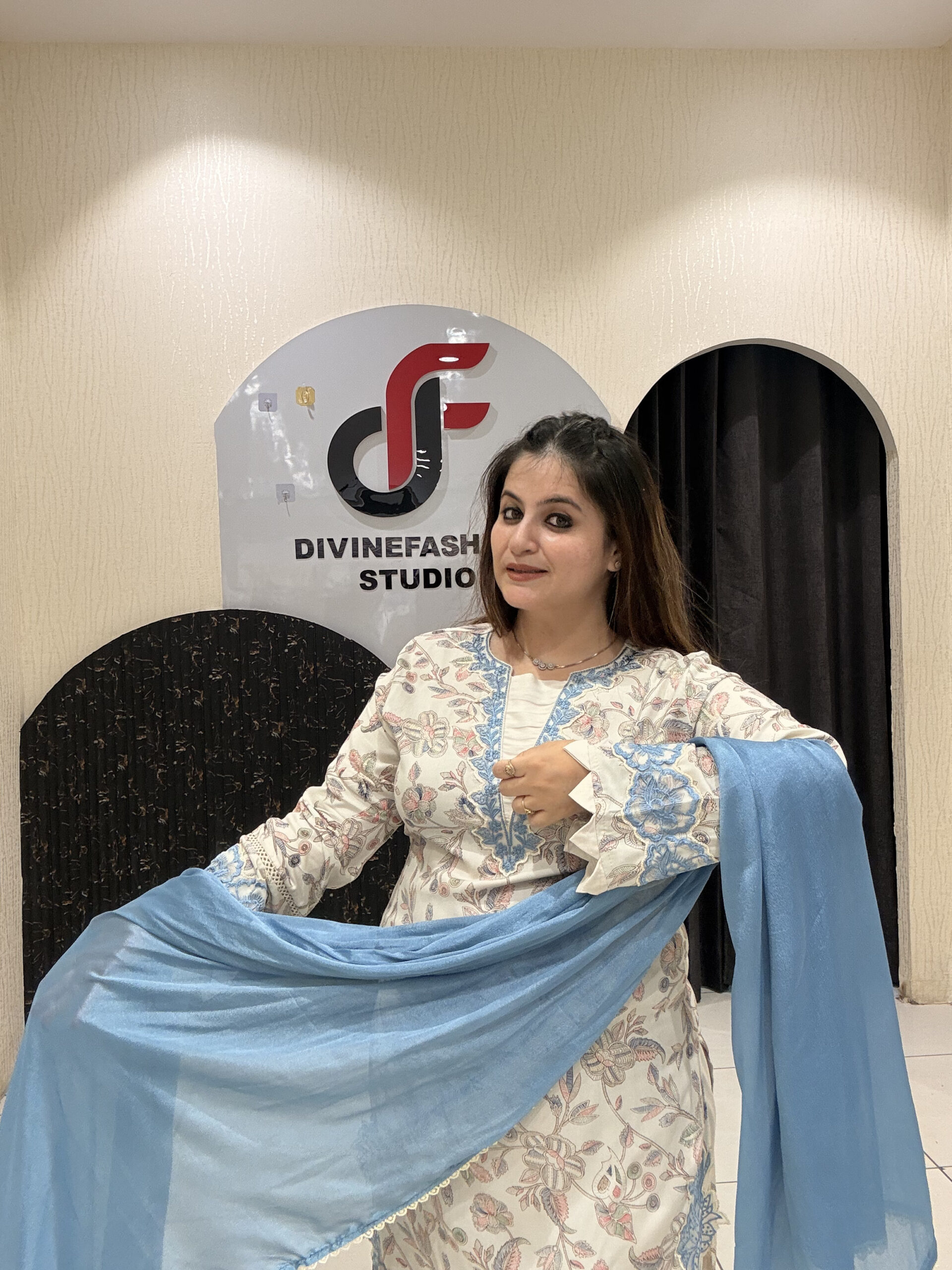 Graceful cotton Pakistani suit featuring delicate floral embroidery and a soothing blue dupatta