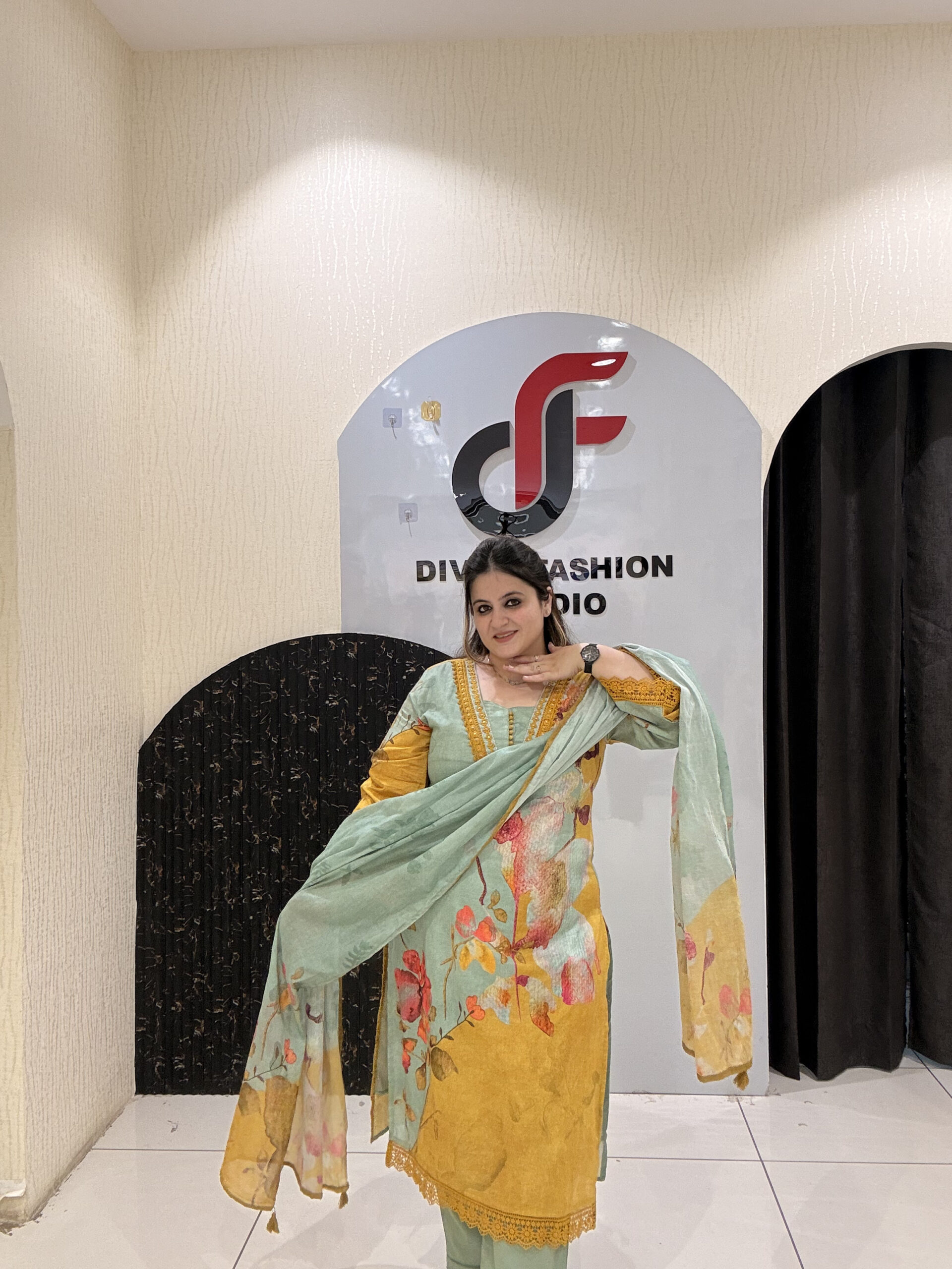 Cotton Floral Printed Suit Set with Lining – Mint Green & Mustard - Image 4