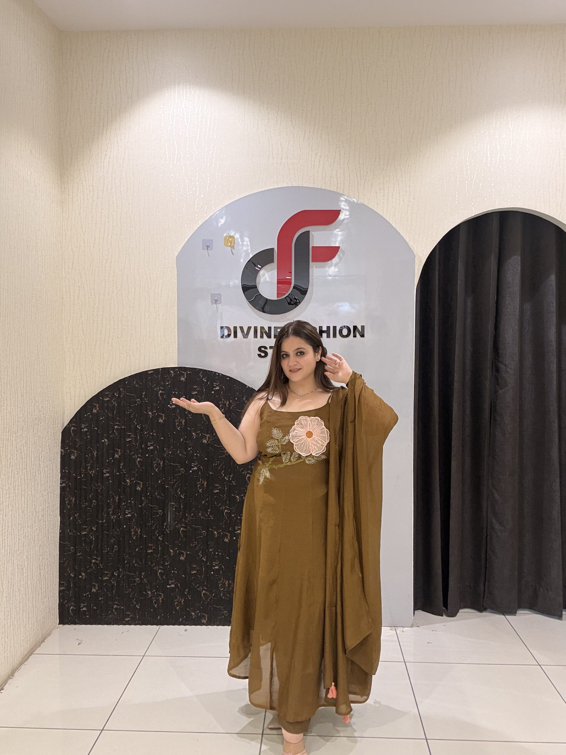 Brown Adjustable-Strap Partywear Suit - Image 3